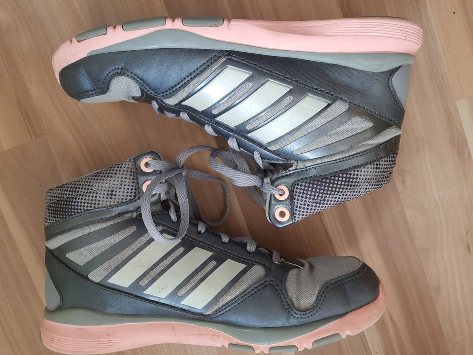 Adidas Dance mid Sneaker Sportschuh Turnschuh Boots 36 grau rosa in Waiblingen