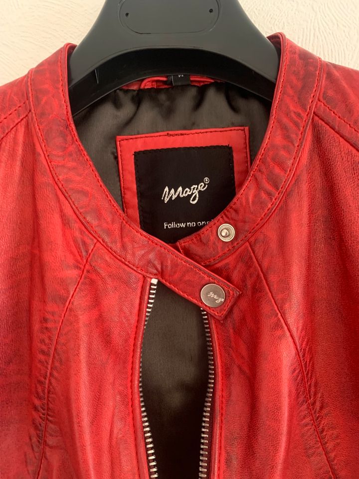 Maze Lederjacke Gr M neu mit Etikett Farbe Grenada rot in Baden-Württemberg  - Esslingen | eBay Kleinanzeigen ist jetzt Kleinanzeigen