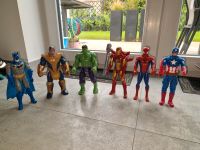 Superhelden Figuren Hulk*Thanos*Spiderman*Superman*Captn America Nordrhein-Westfalen - Hilden Vorschau