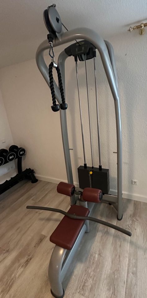 Latzug, Technogym in Herford