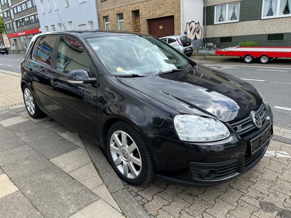 Volkswagen Golf V Lim. GT Sport in Aachen