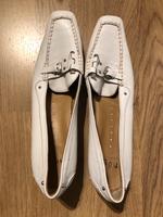 Högl Schuhe Gr.8,5/42,5 NEU Echt Leder Softline Pumps Business Niedersachsen - Celle Vorschau
