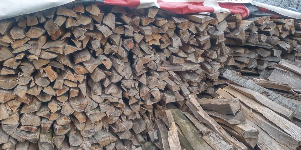 Brennholz Fichte oder gemischt in Winterberg
