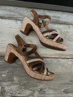 Neue hochwertige Gabor Damen Plateau Sandalen Pumps Größe 38 Düsseldorf - Bilk Vorschau