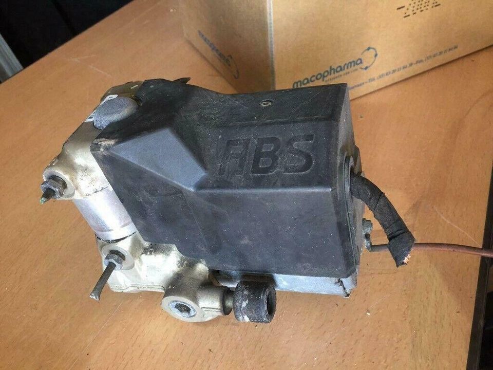 Hydraulikblock Bosch 265200043 ABS aus dem W202 in Dresden