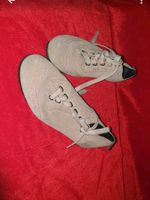 Wildleder Sneakers von Tommy Hilfiger Gr. 39 Rheinland-Pfalz - Herschbach Vorschau