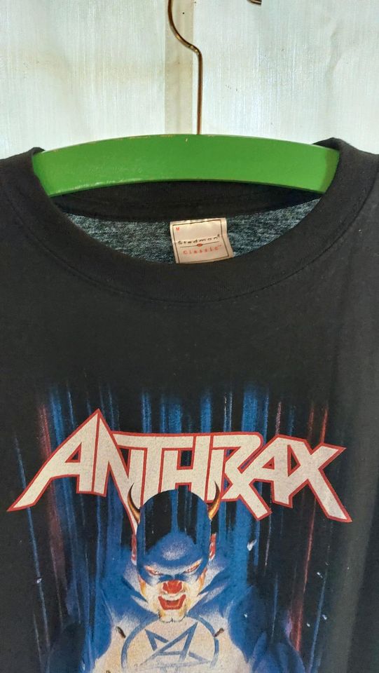 Anthrax T-Shirts, Größe M, jeweils 33 € inklusive Versandkosten in Bad Neustadt a.d. Saale