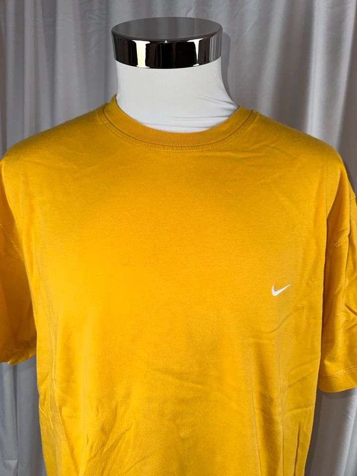 NIKE T-Shirt - Gr. XL - Gelb - TOP in Dachau