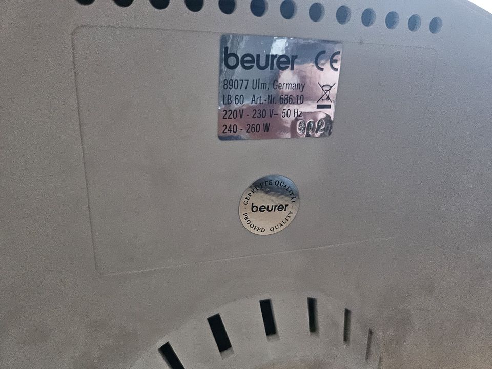Luftbefeuchter / Wasserverdampfer von Beurer LB60 in Dresden