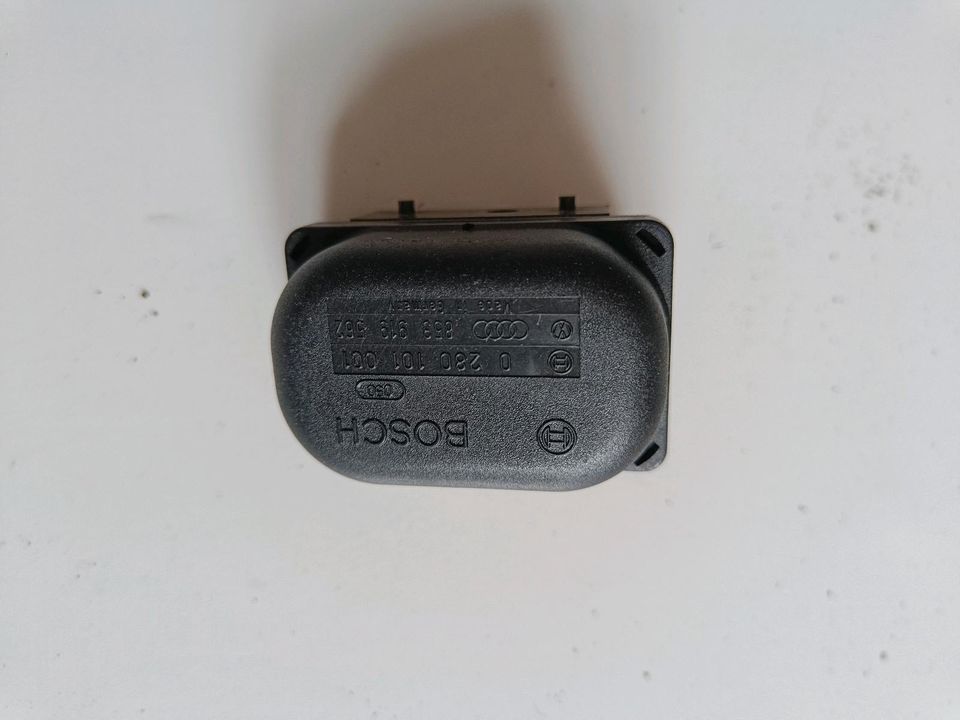 VW Passat 3B Bosch Saugrohr-Drucksensor in Welle