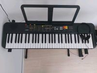 Yamaha Keyboard inkl. Kopfhörer und Ständer Berlin - Köpenick Vorschau