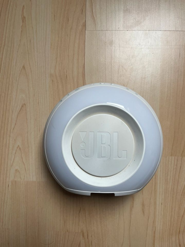 JBL Horizon Harman Radiowecker in Dettenheim