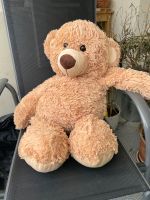Großer kuschliger Teddybär Baden-Württemberg - Offenburg Vorschau