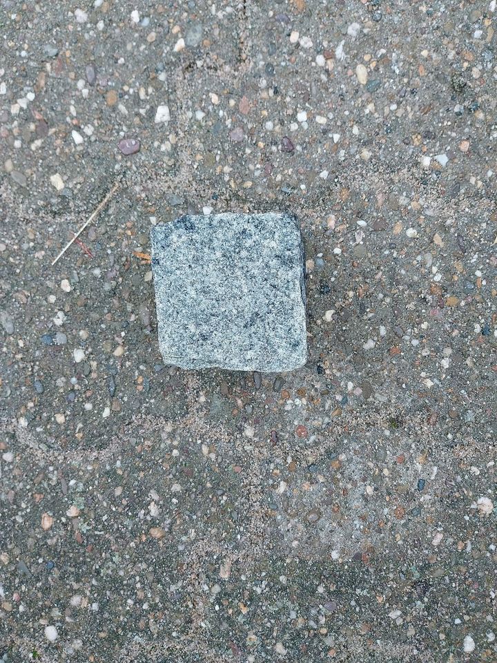 Pflastersteine granit anthrazit in Duisburg