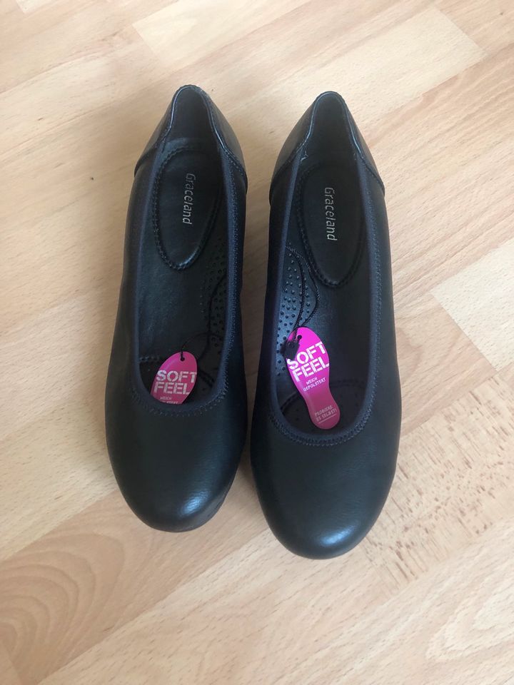 Graceland Soft Feel Ballerinas Schwarz Neu Gr.37 Leder Look Plate in Gummersbach