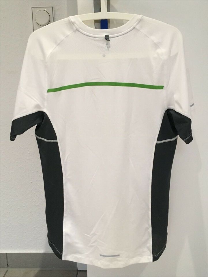 Nike Dri Fit Running Shirt Gr. S guter Zustand in Herdecke