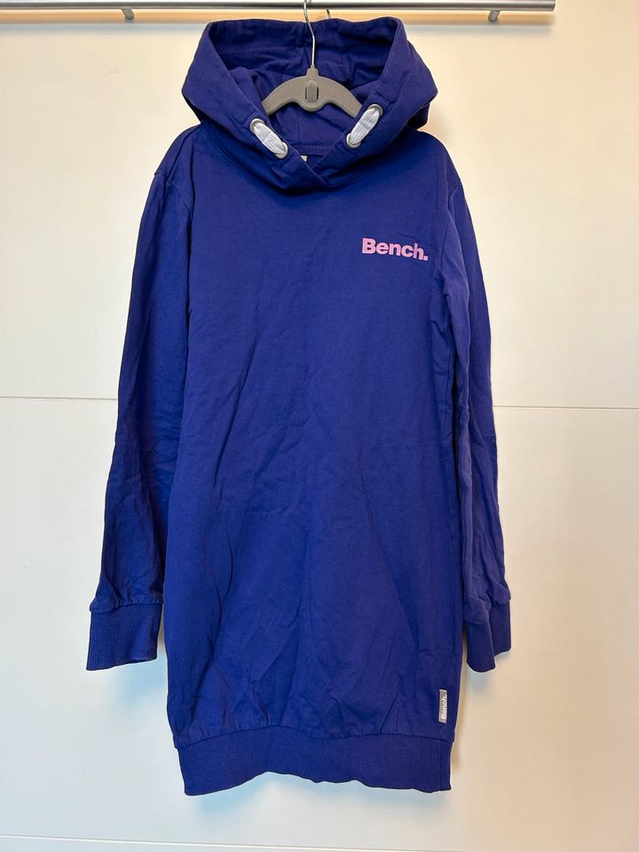 Bench Lange Pullover 140-146 in Berlin