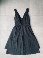 NEU Traum Sommerkleid MANGO XS 32 34 schwarz Kleid Hochzeit Tanz Bayern - Altdorf bei Nürnberg Vorschau