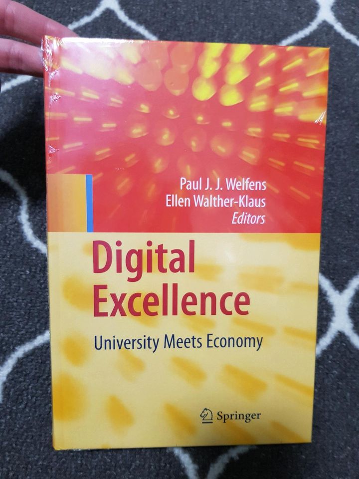 Digital Excellence Springer University meets Economy in Wuppertal
