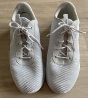 Kangaroos Sneaker Gr.41, Weiß Nordrhein-Westfalen - Steinheim Vorschau