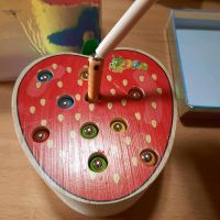 Holz Erdbeere Magnet Spielzeug - Fang den Wurm Montessori Niedersachsen - Wolfsburg Vorschau