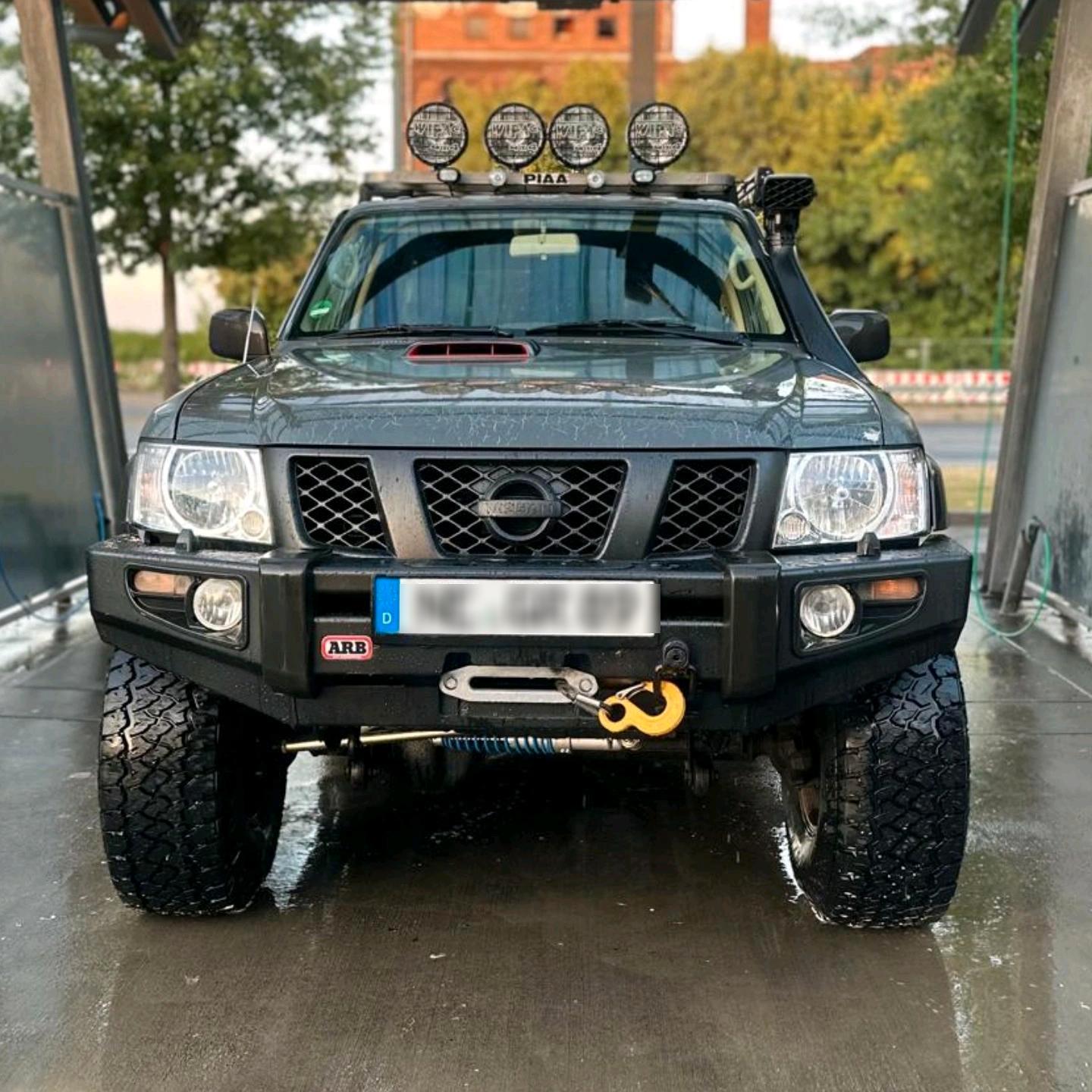 Abbildung des Autos Nissan Patrol GR Y61 Vol…