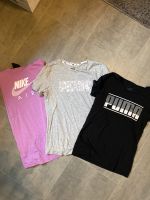 Nike Puma Shirts Gr S oder 164-170 Nordrhein-Westfalen - Velbert Vorschau