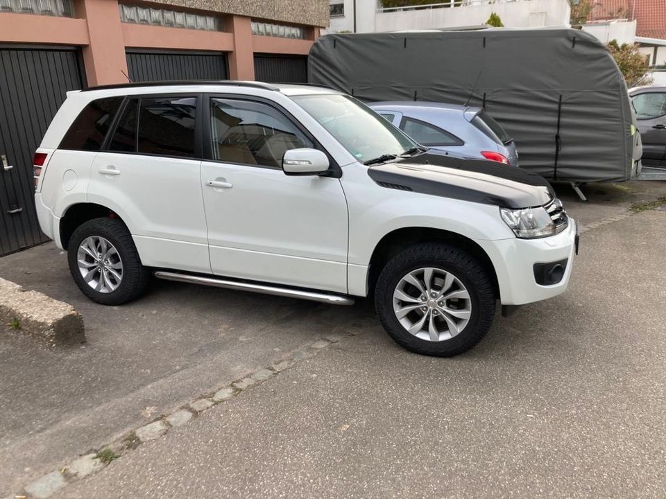 Suzuki Grand Vitara 2,4l 4x4 in Brackenheim