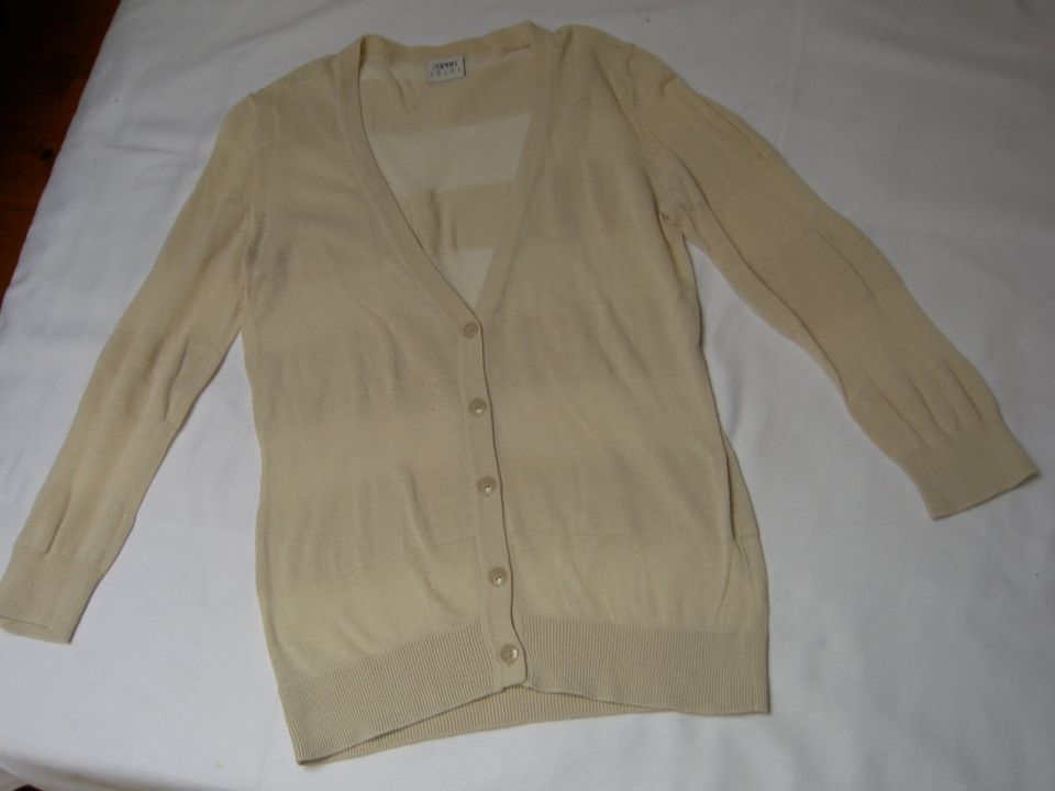 Feinstrick-Weste von Esprit, Gr. XS, beige Streifen, 2x getragen in Tittling