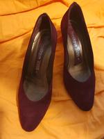 Damen Pumps Bordeaux, Weinrot , echtes Veloursleder, Gr.39 Hessen - Butzbach Vorschau