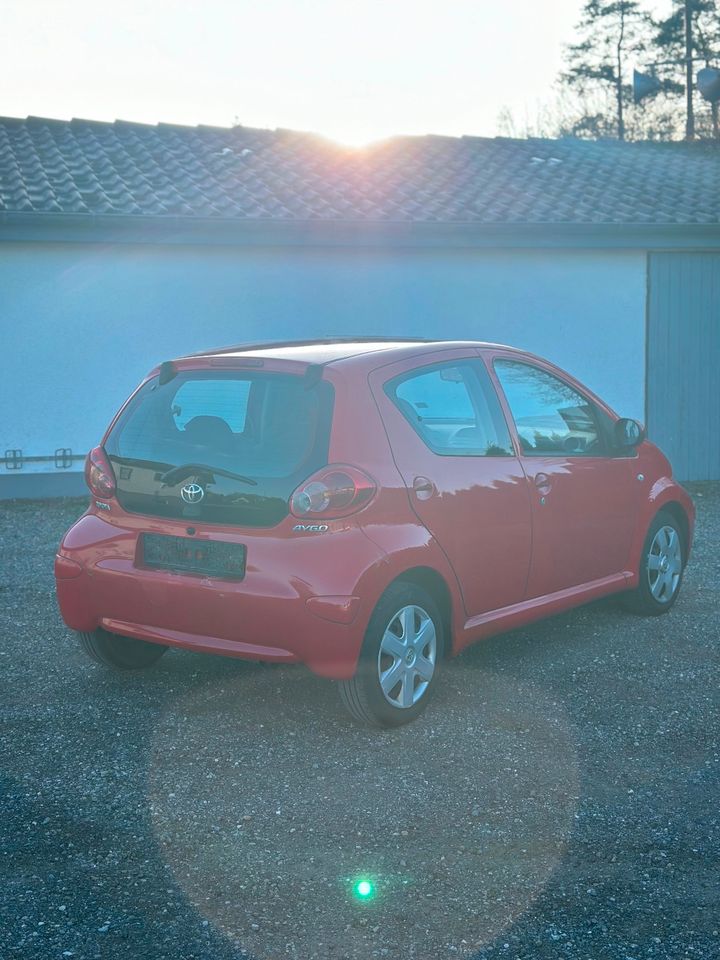 Toyota Aygo ** 5-Türer ** Klima ** Servo ** Elektr. Fensterheber in Herbertingen