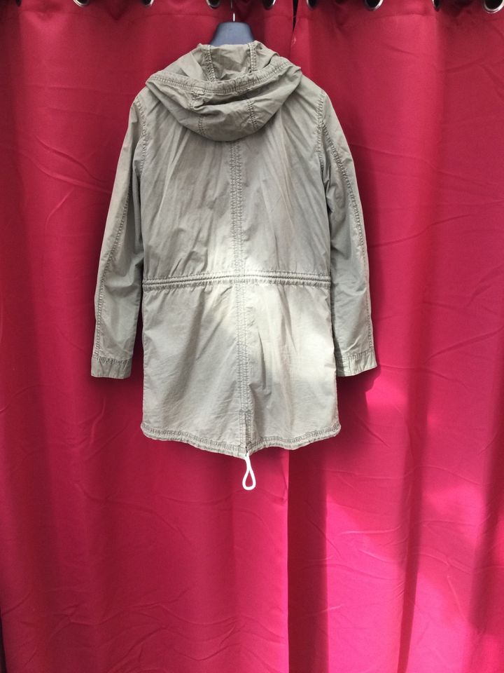 Khaki Parka in Bremen