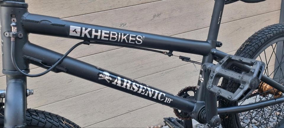 Sehr leichtes BMX Fahrrad an Bastler zu verkaufen in Ellerau 