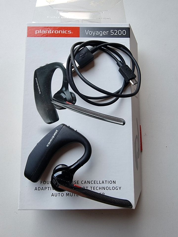 Plantronics Voyager 5200 Handy In Ear Headset Bluetooth Schwarz in Essen Freisenbruch