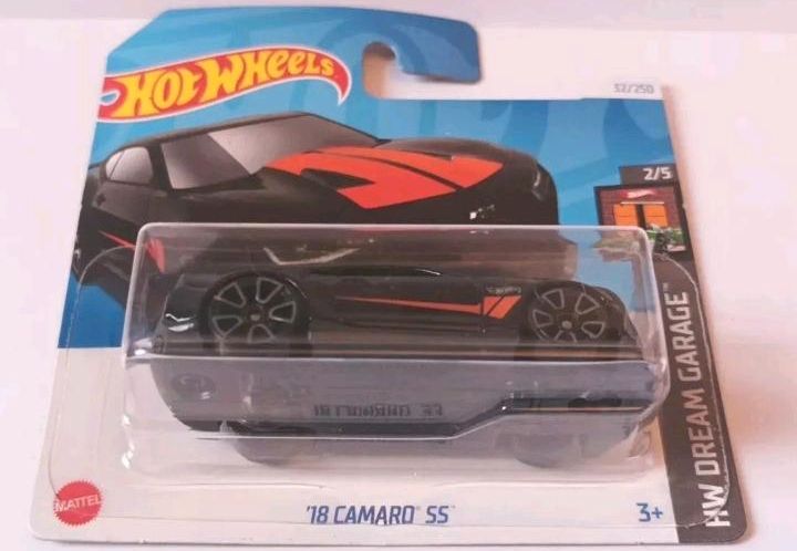 Hot Wheels 1:64 ©2021 #32 Camaro SS schwarz "Dream Garage" HTB50 in Berlin
