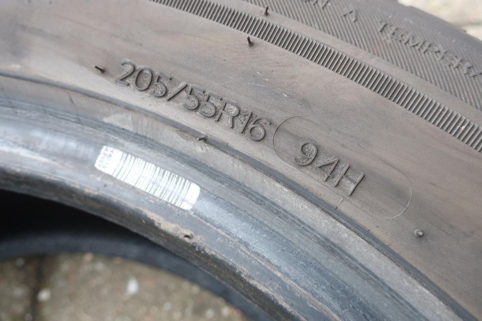 Allwetter Reifen Hankook Kinergy 4S | 205/55 R16 | 94H in Koblenz