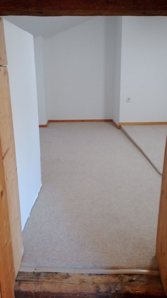 HELLE WOHNUNG, AB 450€, 50 m²,NEUWERTIGE EINBAUKÜCHE, TOPLAGE! in Zeilarn