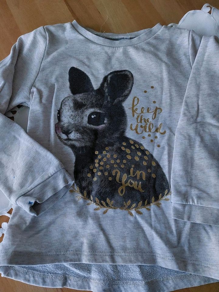 Sweatshirt Sweatpullover leicht  H&M  Übergang Ostern Hase 116 in Burgheim