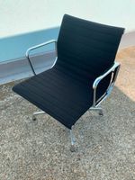 vitra eames alu chair EA108 Hopsak schwarz/chrom, 40x Frankfurt am Main - Ostend Vorschau