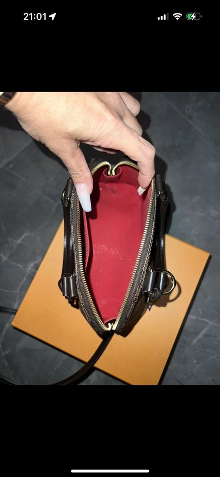 Louis Vuitton BB tasche in einem sehr guten Zustand in Vellmar