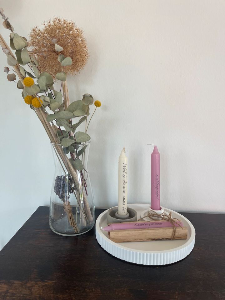 Liebevoll gestaltete Muttertagsgeschenke, Muttertag,diy, Kerzen in Herrnburg