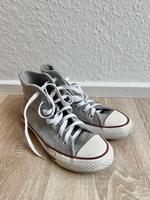 Wie neu: Superweiche, graue Sweatshirt-Chucks, englische Größe 3 Dortmund - Mitte Vorschau