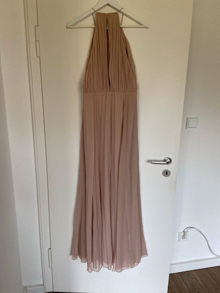 Asos Kleid 38 altrosa wunderschön in Meerbusch