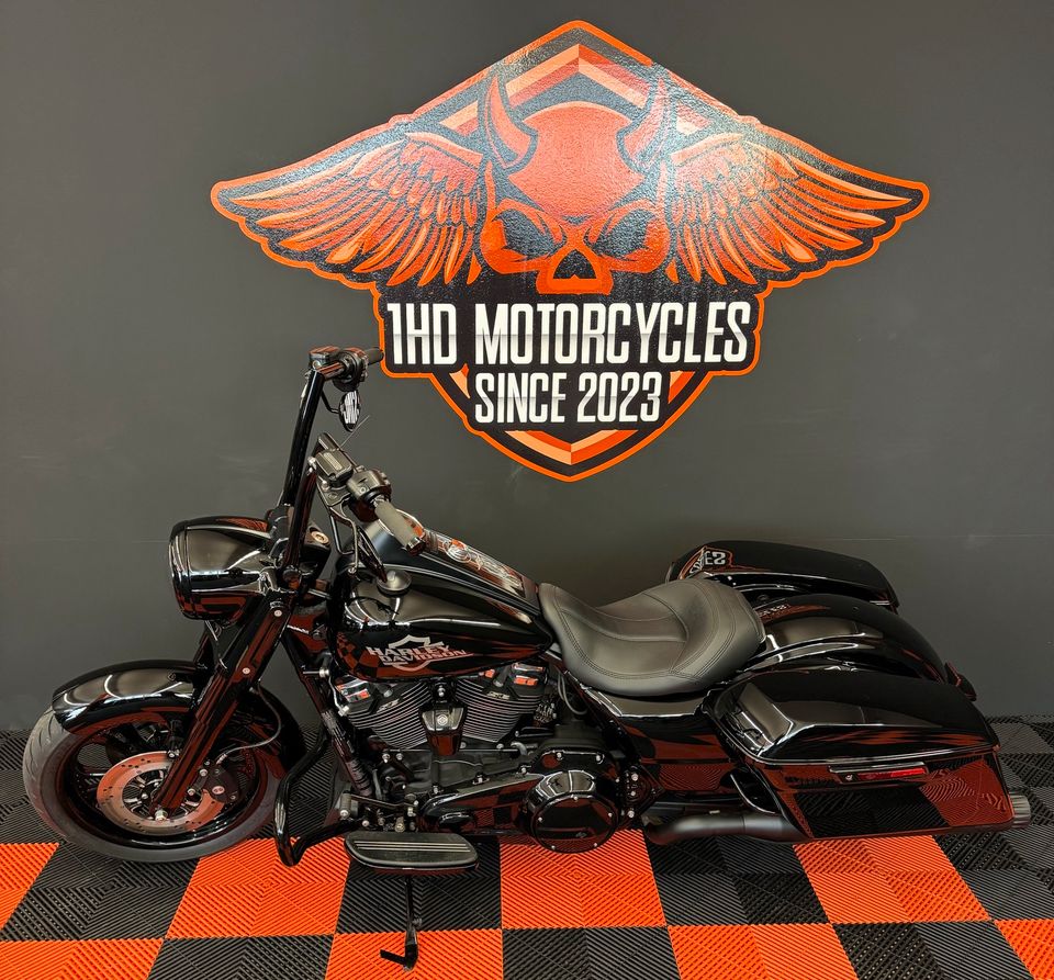 Harley Davidson FLHR Road King 128cui STAGE 4 Clubstyle in Birkenfeld