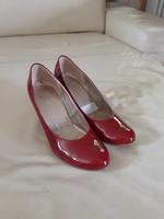 Gabor Pumps Lackleder rot Gr 4,5 (37,5) wNEU Niedersachsen - Dassel Vorschau