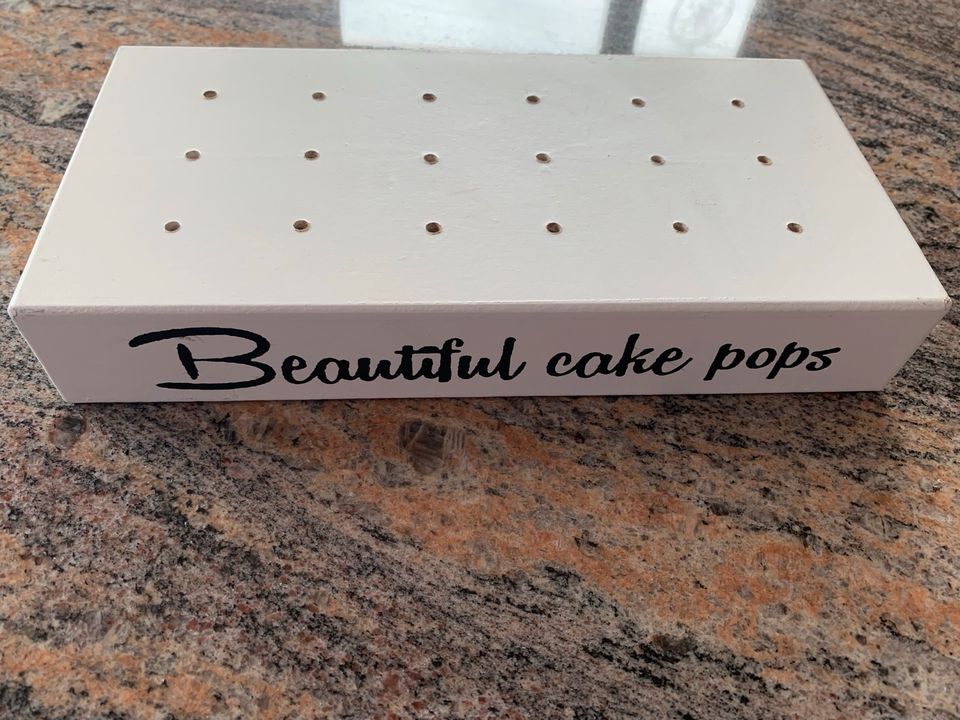 Cake Pop Maker & Halterung in Gotha