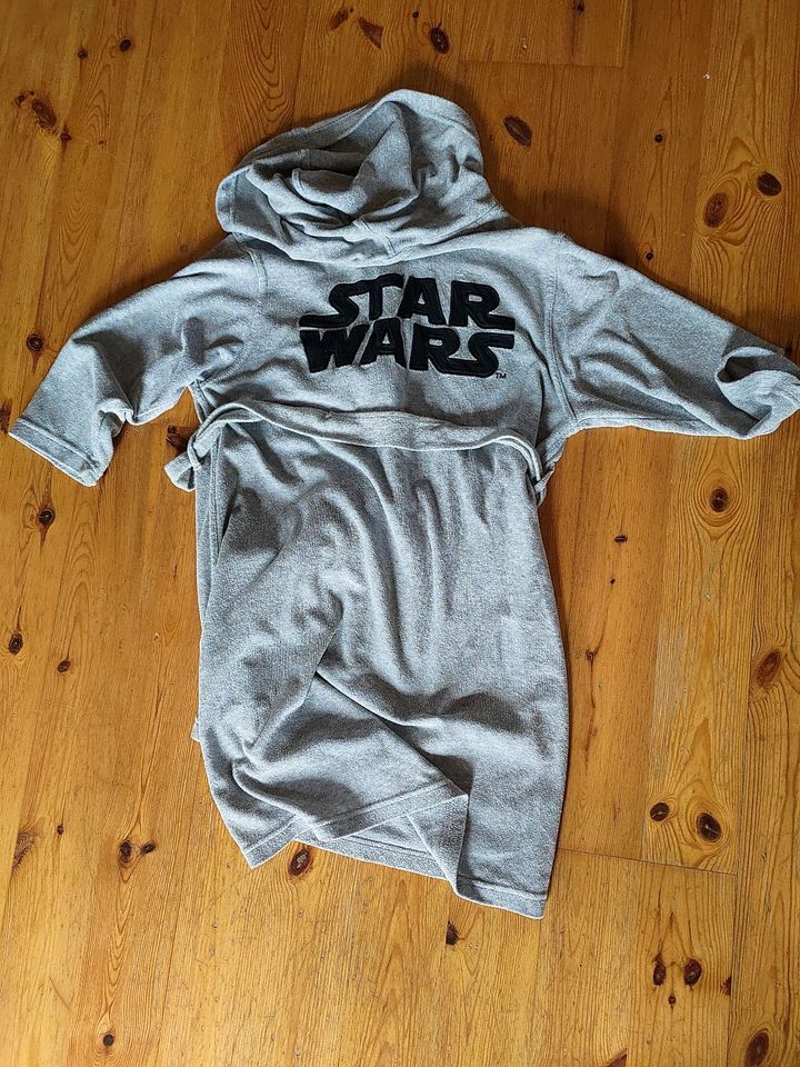 h&m Bademantel Star wars 122/128 in Teningen