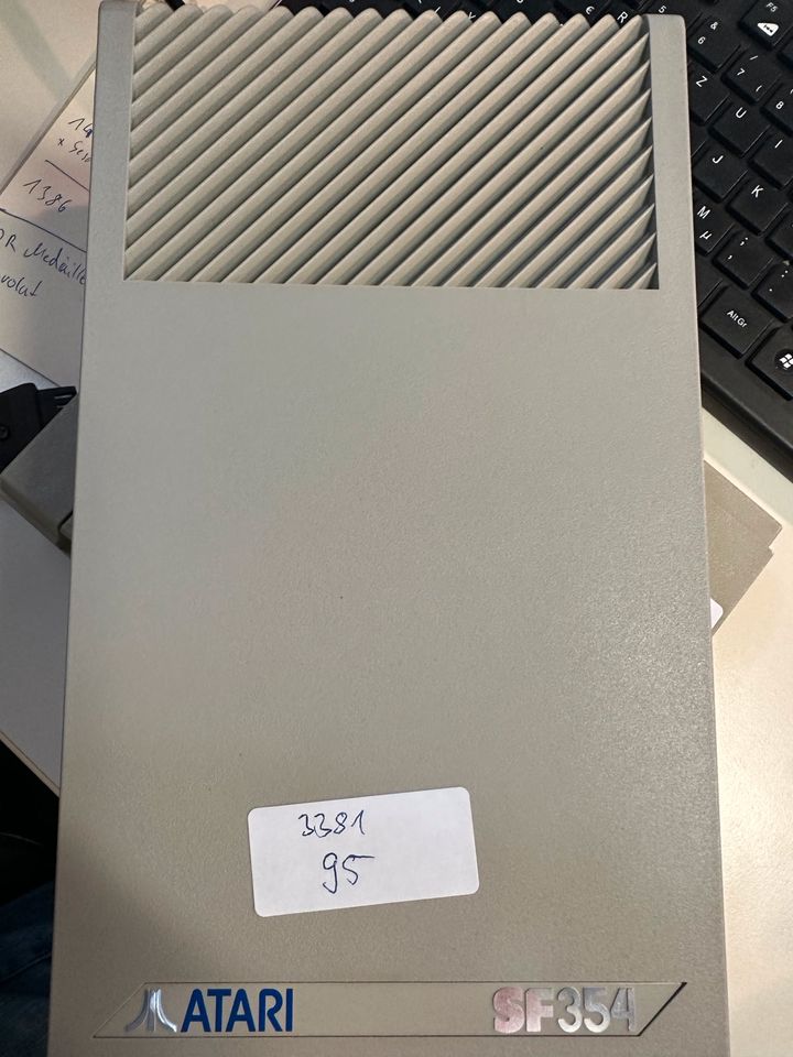 ATARI SF354 Diskettenlaufwerk [3881] in Leipzig