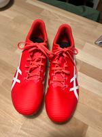 Asics Spikes Leichtathletikschuhe 45 München - Bogenhausen Vorschau