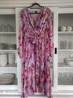 NEU! Schwangerschafts Kleid mit Blumen Größe S Nordrhein-Westfalen - Herford Vorschau